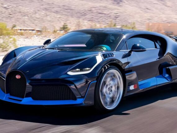 Bugatti Divo (2020) 15 of 40