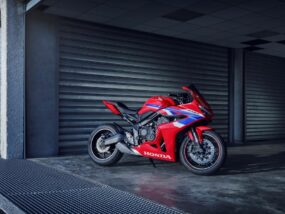 CBR650R