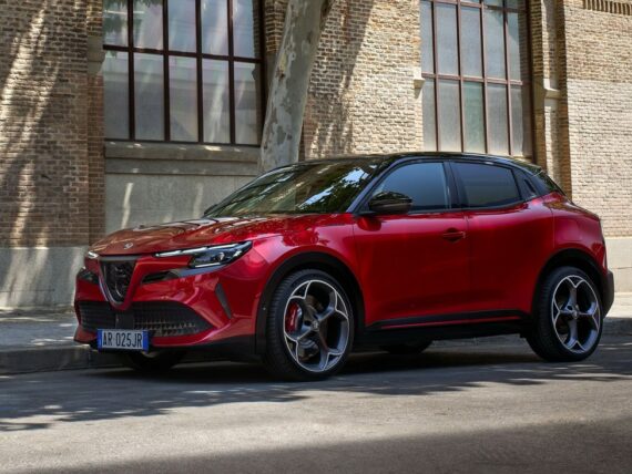Alfa Romeo Junior MY2026