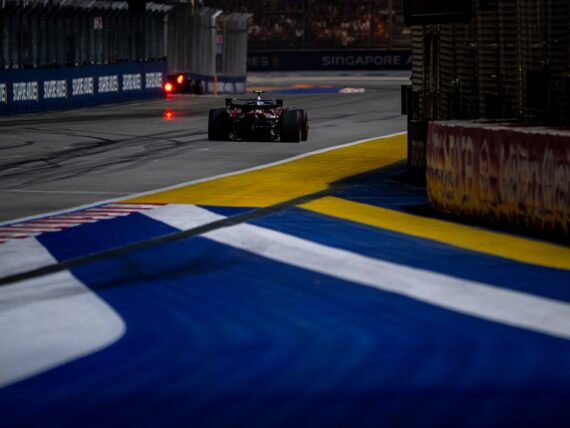 Люис Хамилтън, Ферари F1