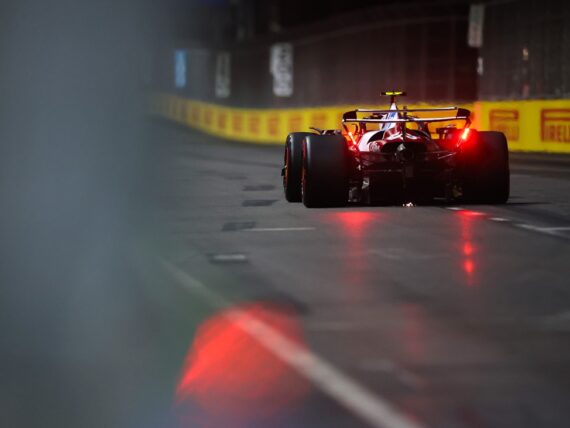 Люис Хамилтън, Ферари F1