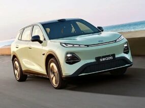 Changan E06
