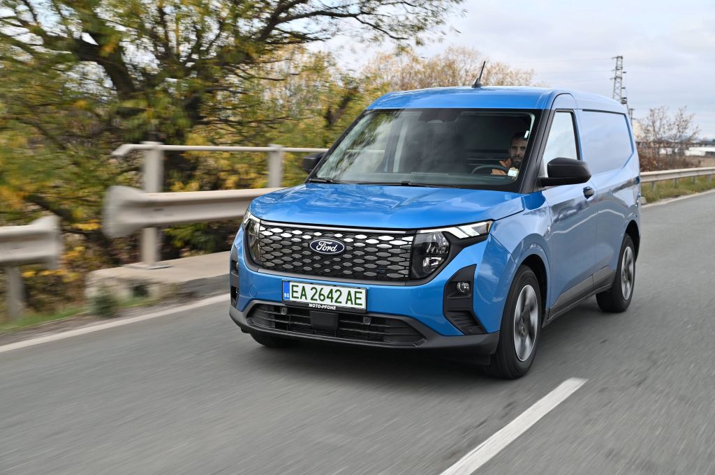 Ford E-Transit Courier