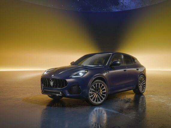 Maserati Grecale Lumina Blu
