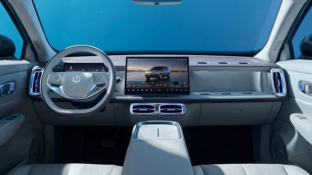 Leapmotor B10 Interior