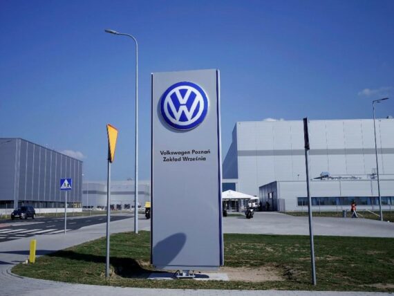 Volkswagen Лекотоварни- Вжешня