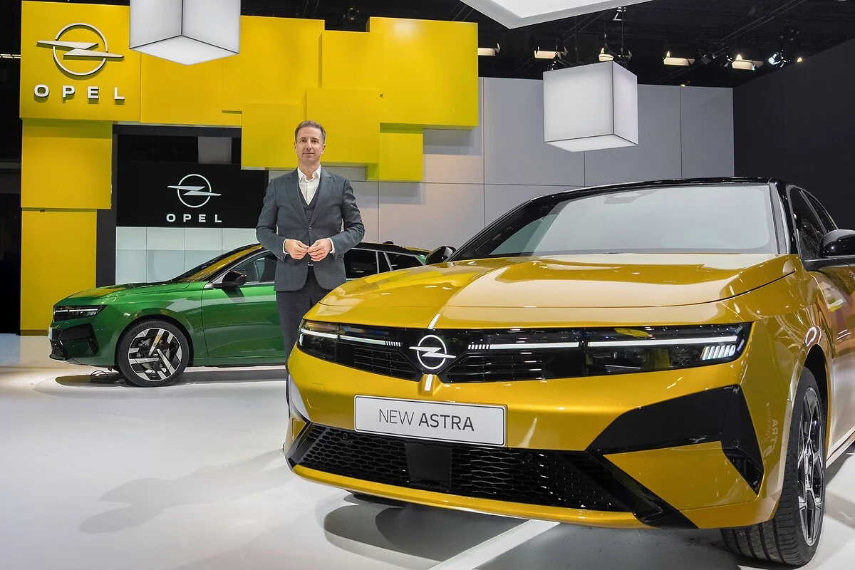 Новата Opel Astra Новата Opel Astra
