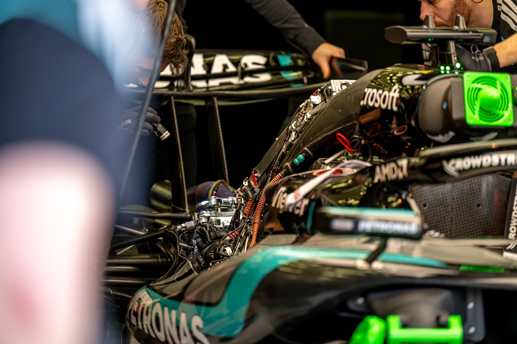 786 Мерцедес F1, Мерцедес F1 W17