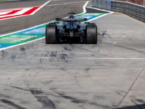 задвижваща система, Джордж Ръсел, Мерцедес F1 W17