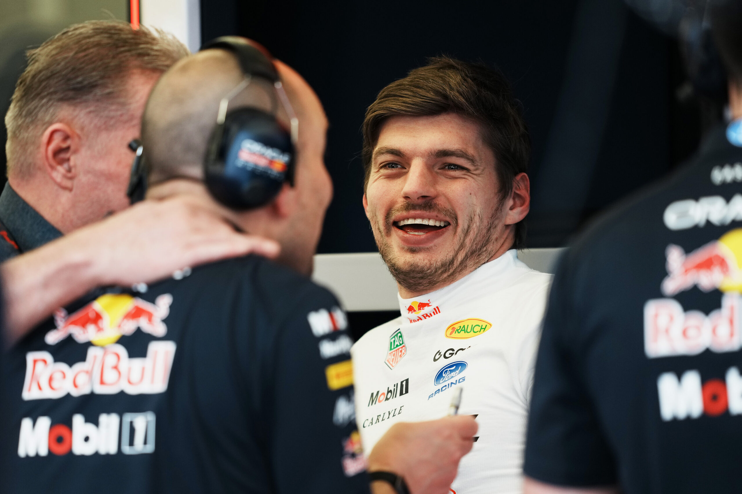 Formula 1 Testing in Bahrain - Day 2 Макс Верстапен
