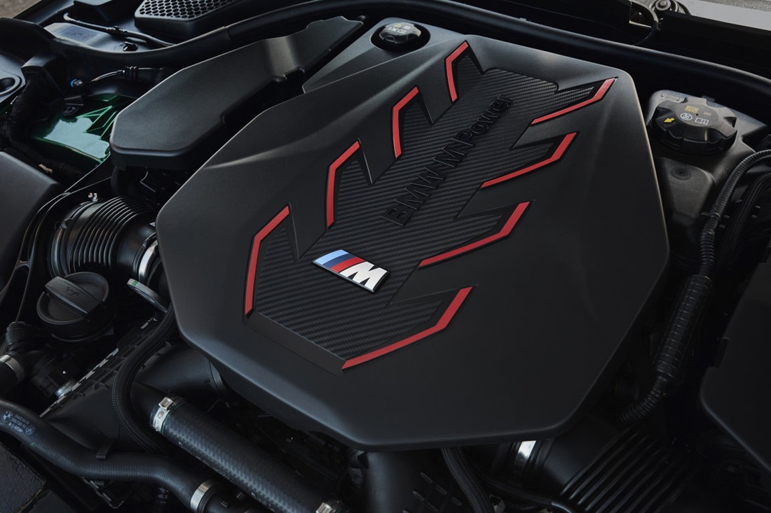 BMW-M5-M-xDrive-2025-G90-4_result BMW M5 Motor