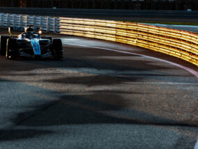 Уилямс FW48