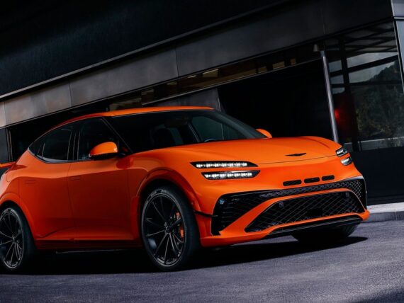 Genesis GV60 Magma