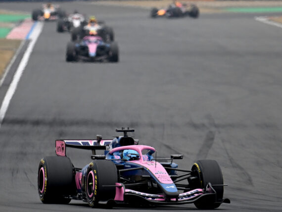Алпин F1 в Китай