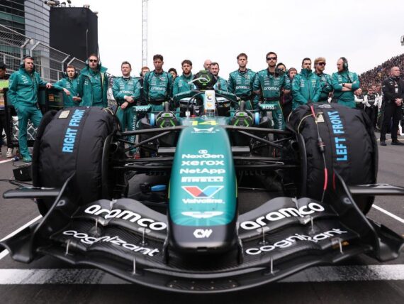 Астън Мартин F1