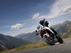 Moto Morini X-Cape 1200