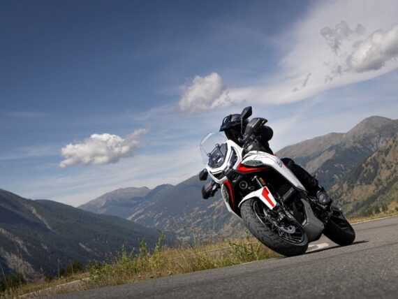 Moto Morini X-Cape 1200