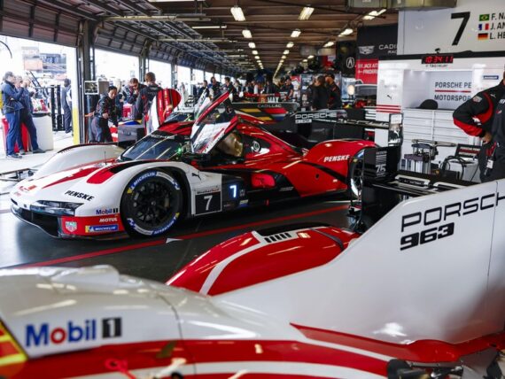 Порше 963 в IMSA