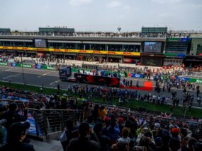 пилот, пилоти, парадна обиколка, Формула 1, F1
