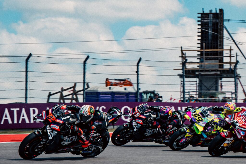 Априлия MotoGP Априлия MotoGP