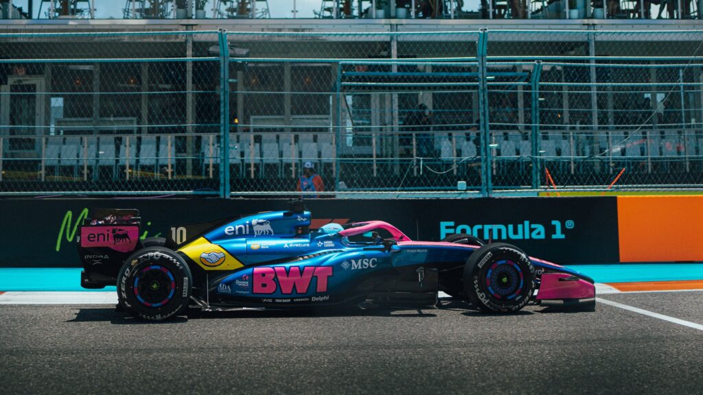 Алпин F1 и BWT Алпин F1 и BWT