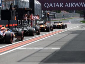 Макларън F1, Ред Бул F1, пит, питлейн