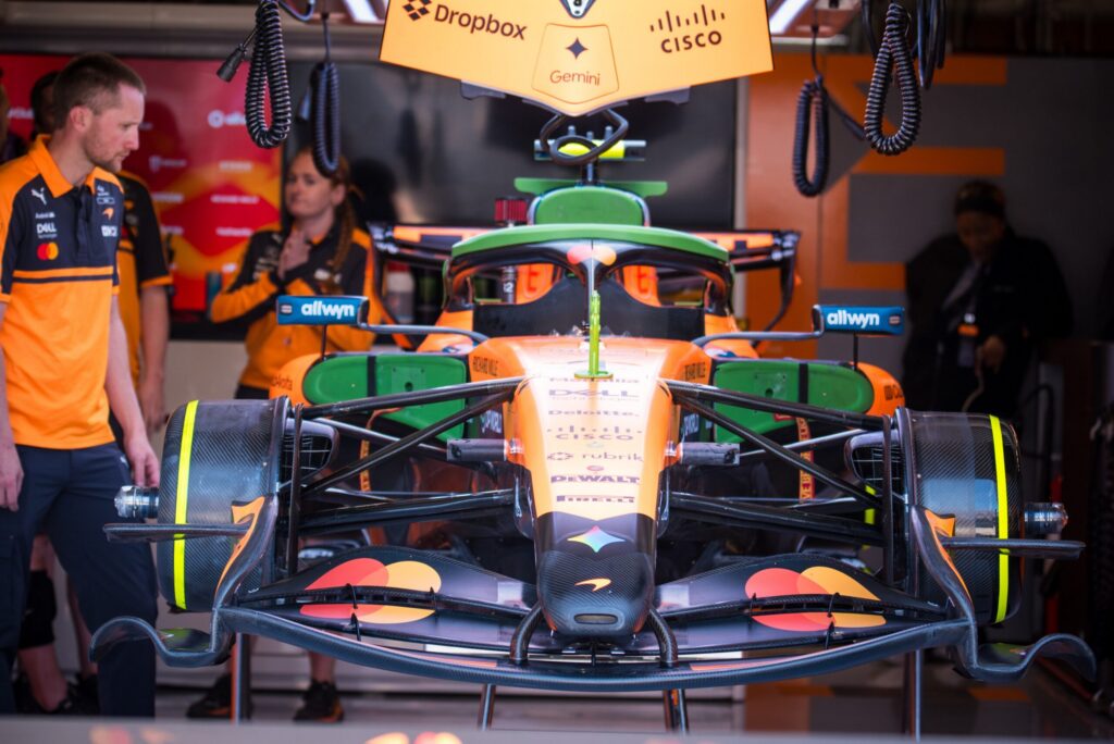 Макларън F1 Макларън F1