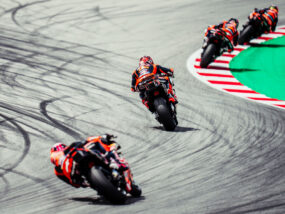 Запазването на 4 мотора е било „фундаментално“ за проекта на КТМ в MotoGP KTM в MotoGP