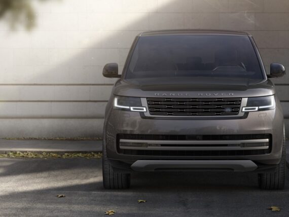 Range Rover SV