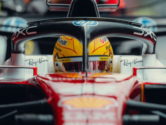 Люис Хамилтън, Ферари F1