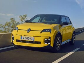Renault 5 E-Tech electric